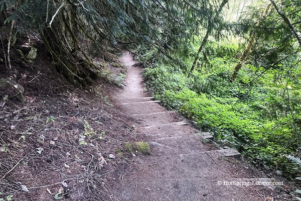 McCredie Hot Springs, Oregon - Northern Trail