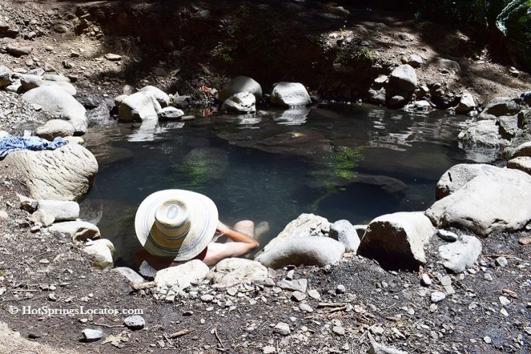 Wall Creek Warm Springs (Meditation Pool) Cascade Range Hot Springs Locator